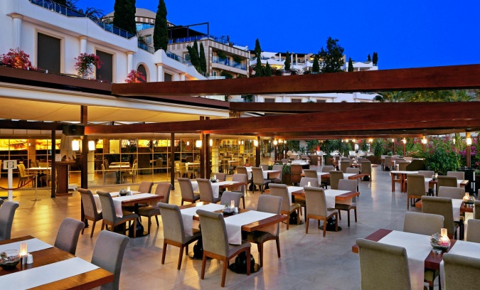 Ana Restoran-Açık Alan