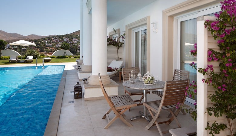 Villa Swim Up Havuz Manzaralı